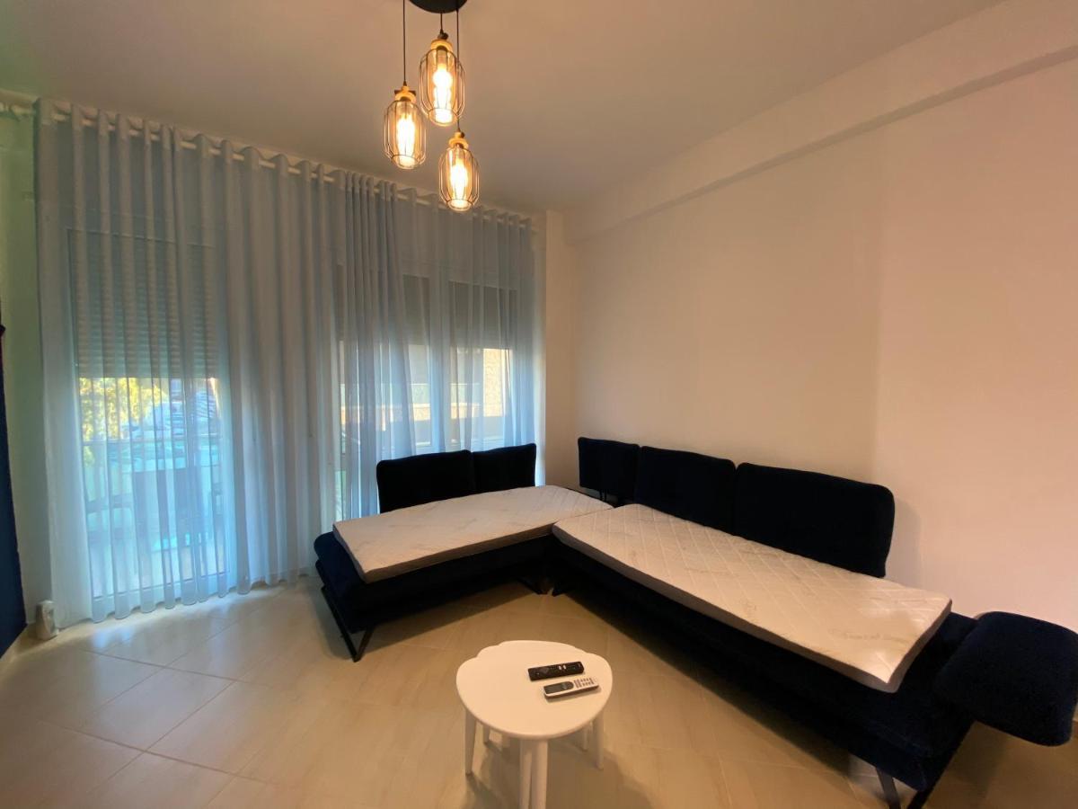 Enid Apartment Vlorë Екстериор снимка