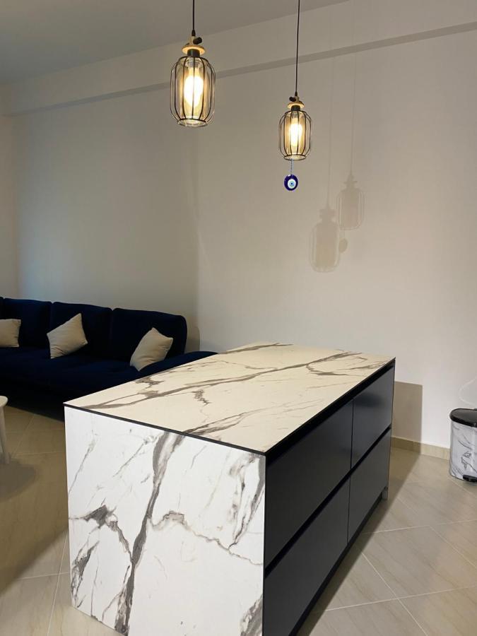 Enid Apartment Vlorë Екстериор снимка